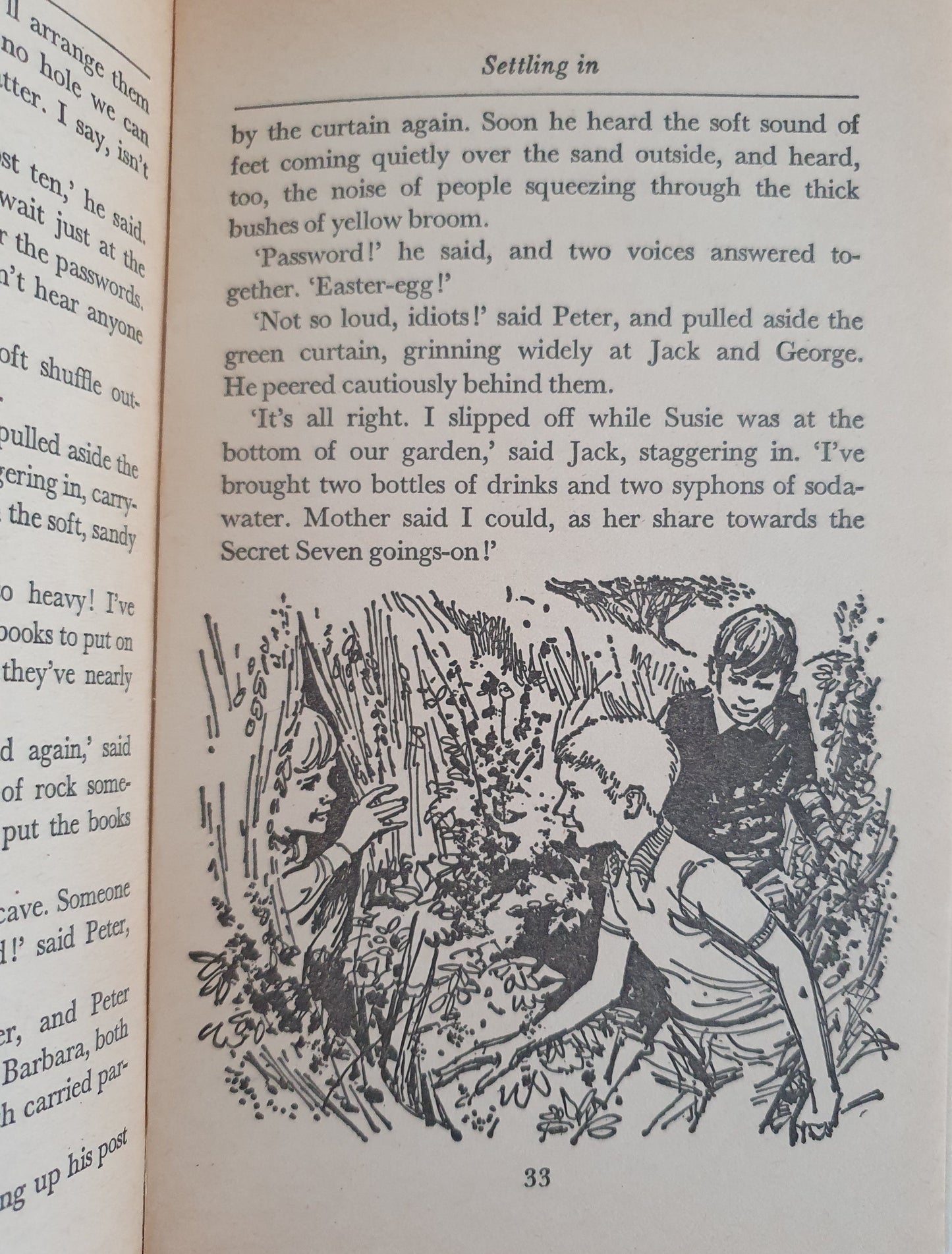 Secret Seven Win Through: Book 7 by Enid Blyton Well Read Enid Blyton (6088166179001)